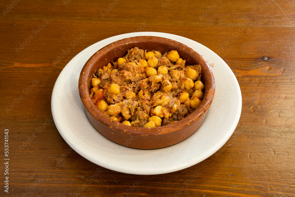 In Cuba, a very popular story is told about the origin of the name Ropa Vieja, and it refers to a very poor man who had no money for his family to eat meat In Cuba, a very popular story is told about the origin of the name Ropa Vieja, and it refers to a very poor man who had no money for his family to eat meat