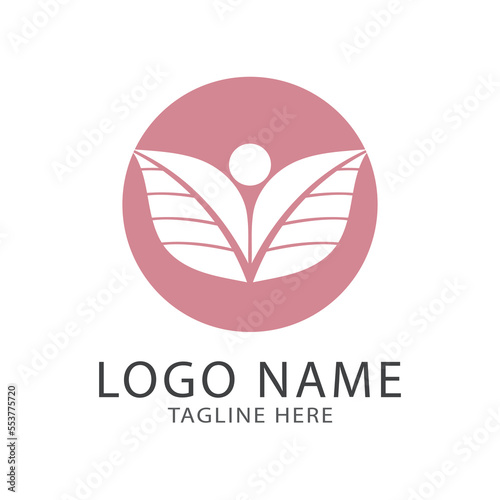 Green leaf logo ecology nature element vector icon