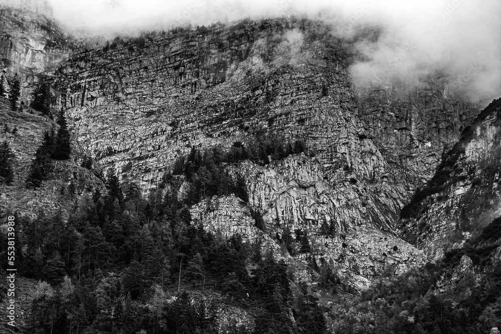 Saalfelden Steinernes Meer: Berge mit Wolken