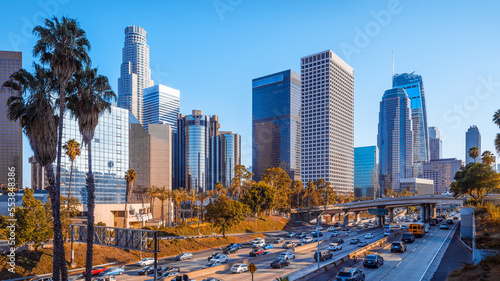 the skyline of los angeles