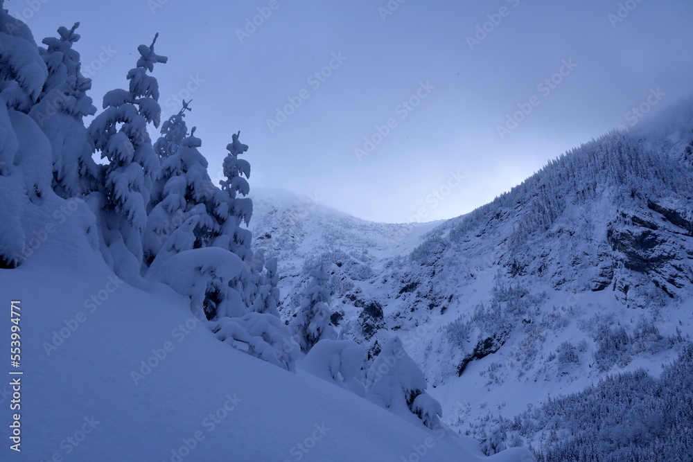 Zima w Tatrach, śnieg, mróz, zaspy, TPN, góry,  - obrazy, fototapety, plakaty 