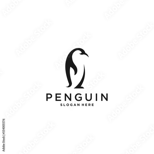 Fototapeta Naklejka Na Ścianę i Meble -  penguin logo template in white background