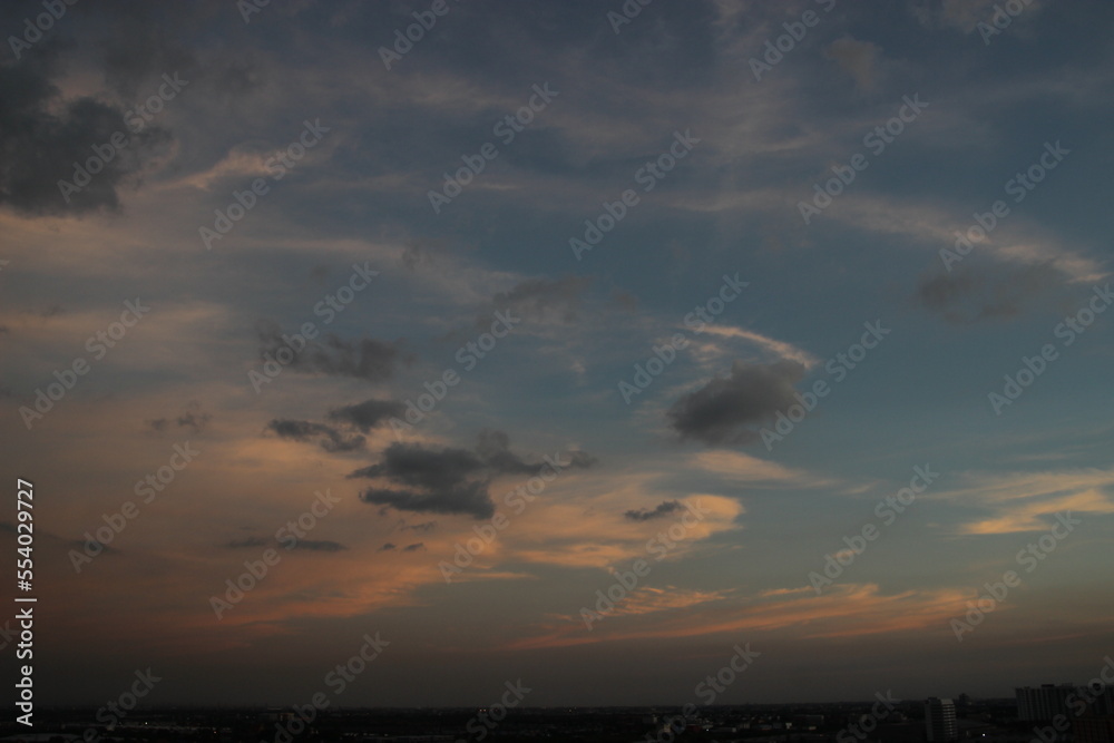 Fototapeta premium dark sky clouds with sunset twilight time background