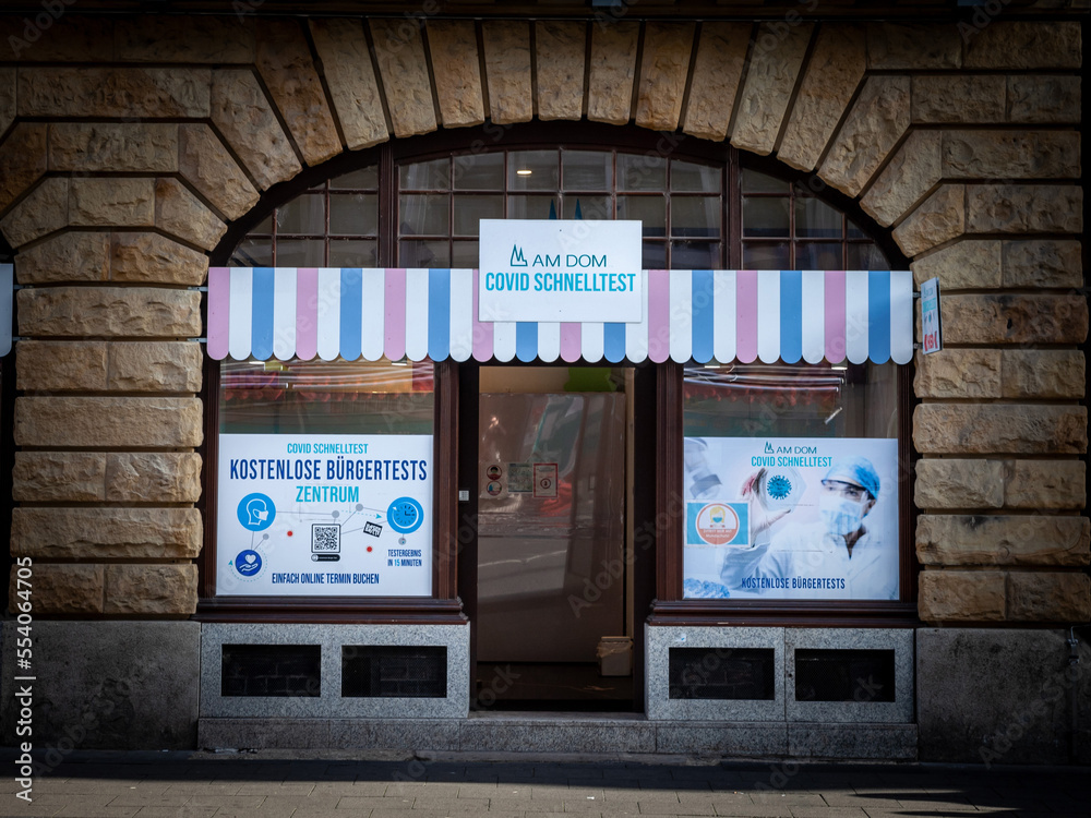 COLOGNE, GERMANY NOVEMBER 6, 2022 Sign indicating a coronavirus