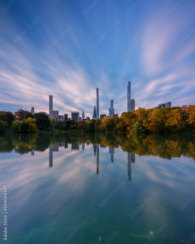 Obraz premium Manhattan skyline from Central park