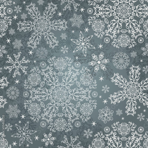 Vector silvery gradient seamless christmas pattern with snowflakes and stars