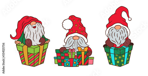 Cute Christmas gnome set. Hand drawn gnomes with gift boxes outline and color. Red and green Christmas palette. Adorable scandinavian gnomes cartoon vector illustration. Winter season greetings.