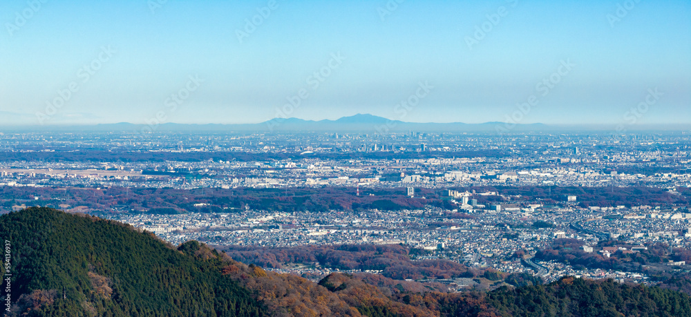 筑波山と街並みのパノラマ風景