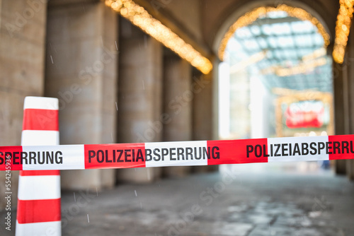 Dresden - Einkaufspassage - Polizeiabsperrung 2022