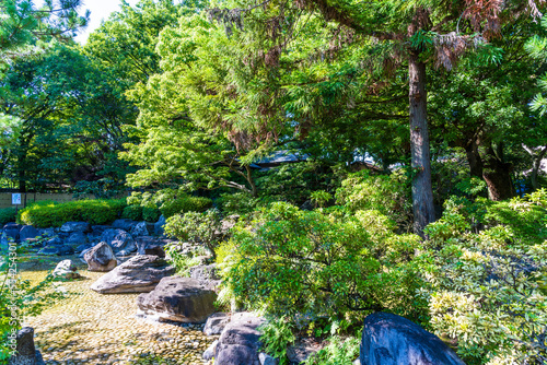 Fotografía 武蔵塚公園「二刀流の剣豪・宮本武蔵（みやもとむさし）」日本庭園・茶室がある歴史公園
Musashizuka Park Two-sword swordsman