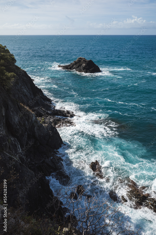italy ocean rocks overlook