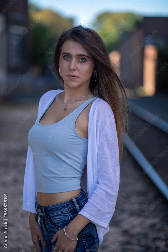 Brunette Girl Brunette Girl