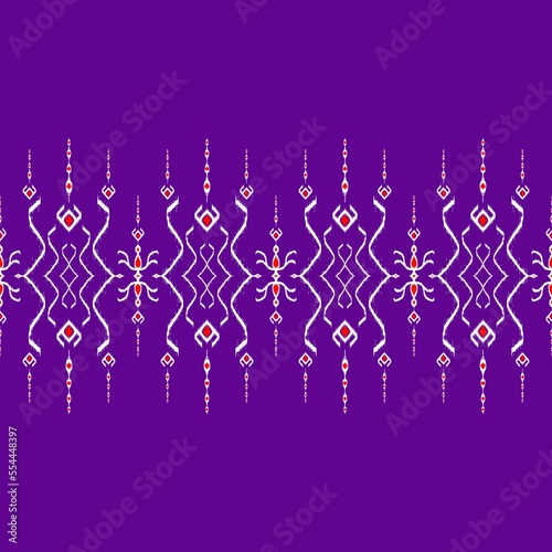 Drawing white and red lines There is a purple background, Art, Design, Fabric patterns, Patterns for use as background.