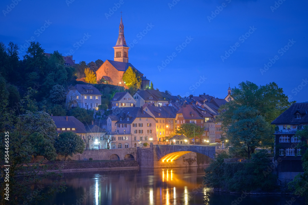 Laufenburger Altstadt während der blauen Stunde