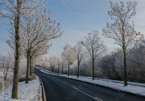 Winter Road © Dmitriy Dombrovskyi