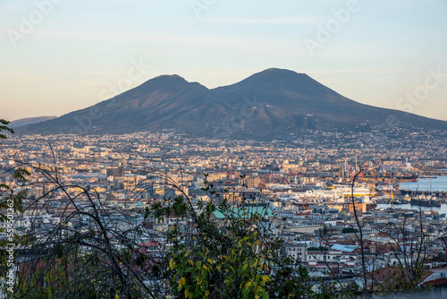 Napoli ed il Vesuvio photo