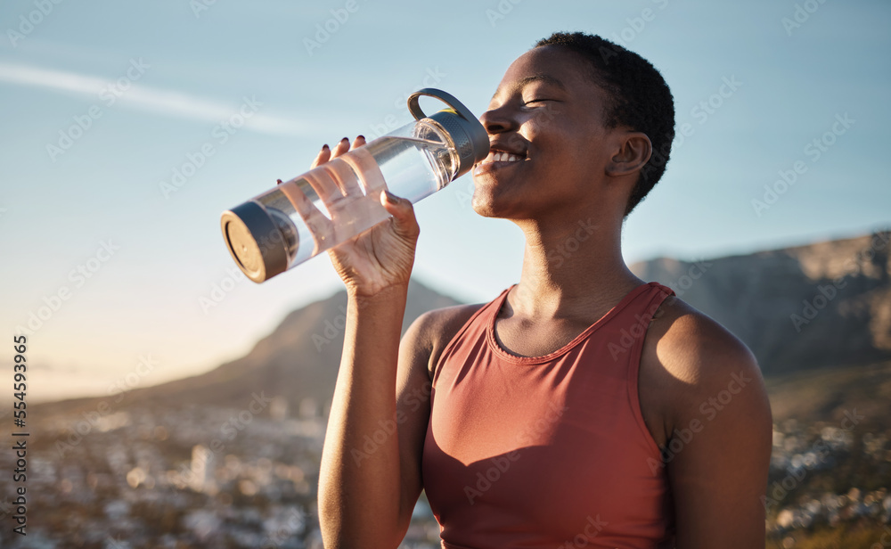 Black woman, runner and drinking water for outdoor exercise, training workout or marathon running recovery. African woman, healthy athlete and hydrate with bottle for fitness, health and cardio run - obrazy, fototapety, plakaty 