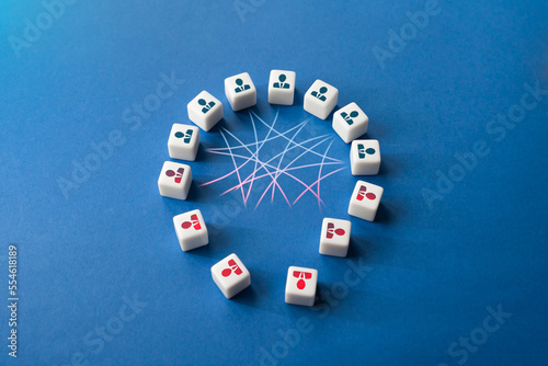 The team is falling apart. It ceases to exist. Relationship breakdown, members leaving. Business destruction. The collapse of ties and business structures. Teams rescue and reorganization.