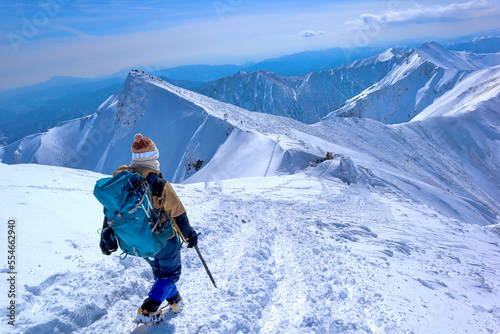 雪山登山 photo