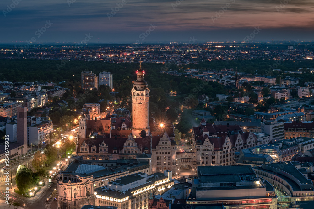 Leipzig Skyline mit Rathaus