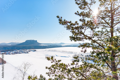Fototapeta Naklejka Na Ścianę i Meble -  Sunny winter landscape in Saxonian Switzerland