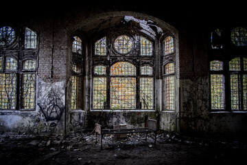 Wandcirkels Oud Ziekenhuis Beelitz Beelitz-Heilstätten in vervallen staat  © Chiara