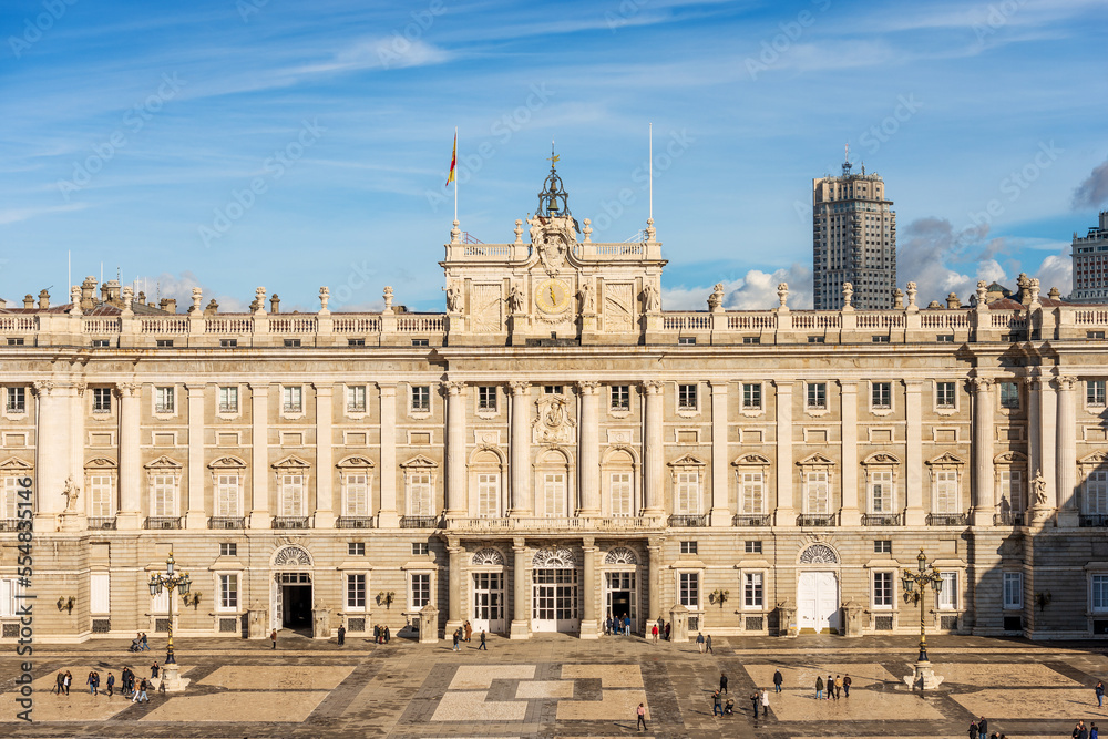 The Madrid Royal Palace in Baroque style, in the past used as the residence of the King of Spain, Plaza de la Armeria, Community of Madrid, Spain, southern Europe.