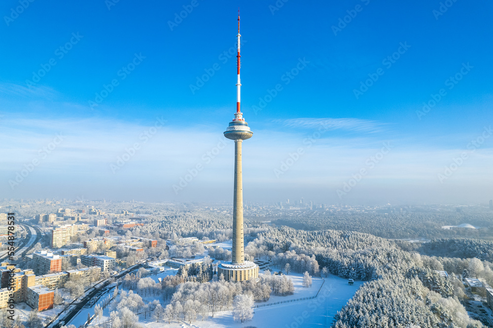 Obraz premium Aerial winter snowy day view of frozen Vilnius TV Tower, Lithuania