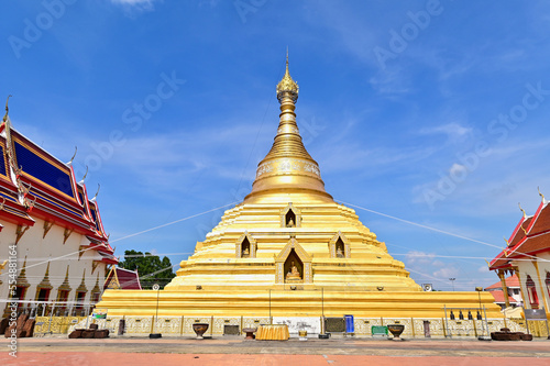 Beautiful Golden Pagoda of Wat Phra Borommathat Chediyaram, Nakhon Chum in Kamphaeng Phet Province