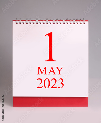Simple desk calendar 2023 - May