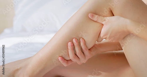 woman touch leg © ryanking999