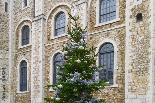 Fototapeta Naklejka Na Ścianę i Meble -  Tower of London in Christmas time with Christmas tree in Great Britain Europe