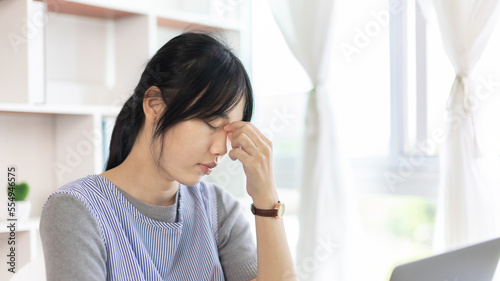 Free Download Asian male staffers are disappointed by the mistakes made, Despair or disappointment, Sad feeling, Suffering, Desperate, Hopeless, Fail, disastrous, bankrupt, Scared, panicky, Failure of life. - GFXLoad