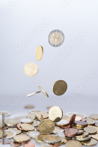 geld, münze, währung, business, finance, bank, bargeld, reichtum, stapel, wachstum, banking, investition, absatzmarkt, einsparung, anhäufen, finanz, euro, konjunktur, erfolg