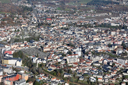 Vue aérienne sur la Ville de Lourdes en Hautes-Pyrénées, France