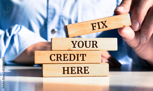 Canvastavla Wooden blocks with words 'Fix your credit here'.