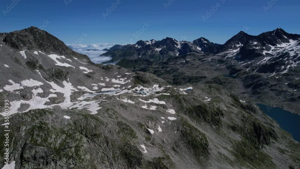 Lacs du Cos, Cottepens, Blanc et de la Belle Étoile depuis le Col de la Vache Lacs du Cos, Cottepens, Blanc et de la Belle Étoile depuis le Col de la Vache