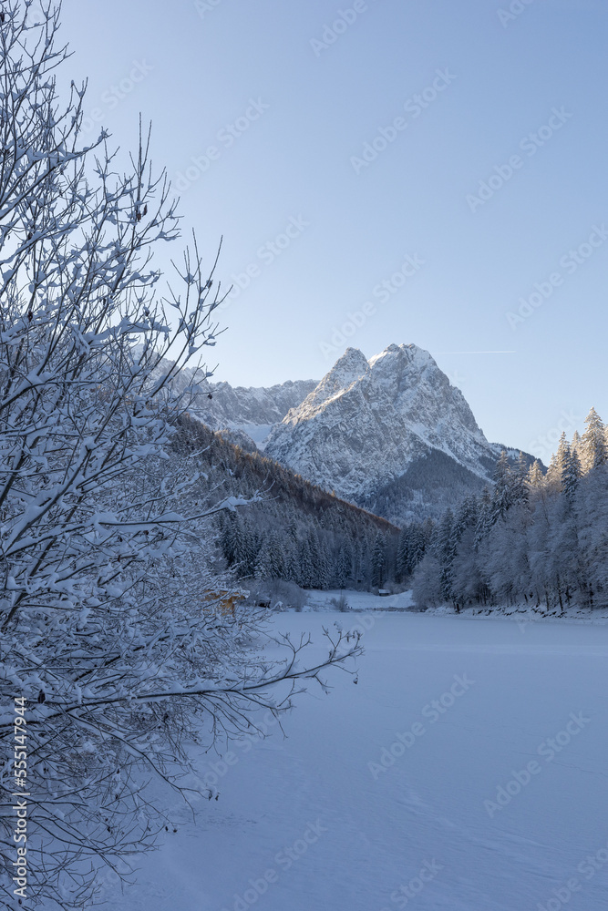 Obraz premium winter landscape with snow covered mountains of bavaria