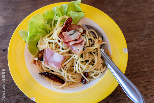 spaghetti with sauce