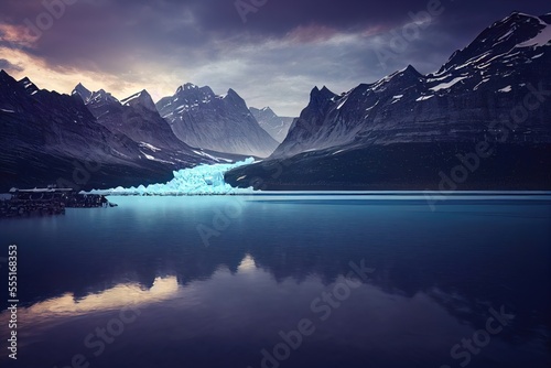 Lake in the mountains, little fog © CREATIVE STOCK