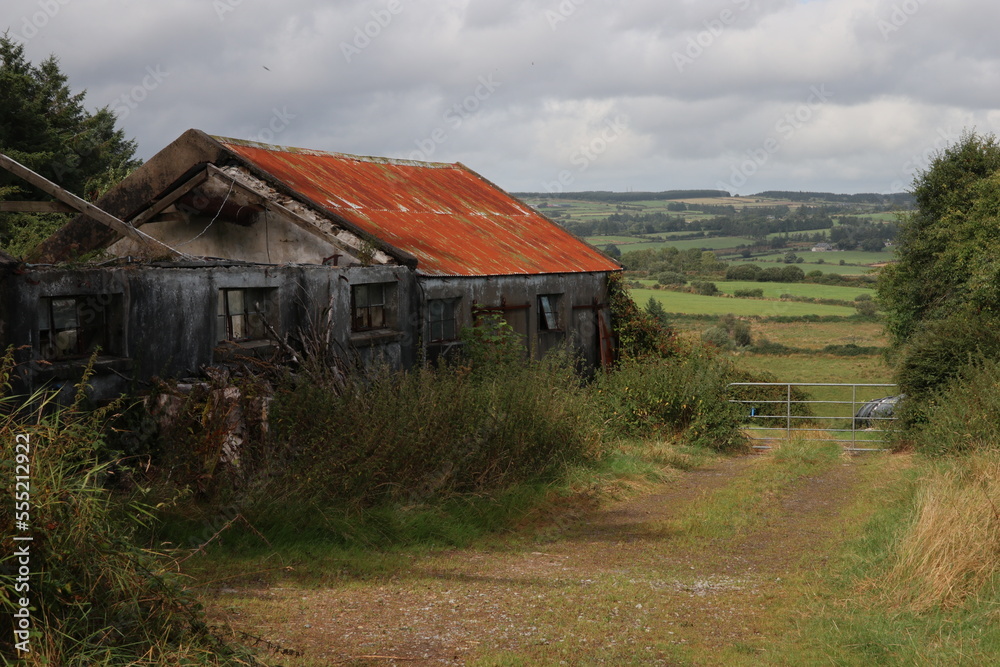 Shed with red corrugated roof - Mount Eagle - County Kerry - Ireland Shed with red corrugated roof - Mount Eagle - County Kerry - Ireland