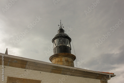 Wallpaper Mural a view of a lighthouse Torontodigital.ca