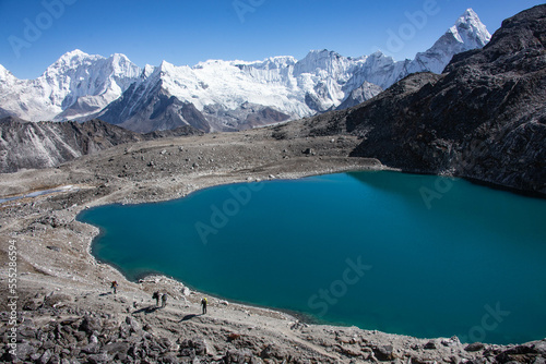 Fototapeta Naklejka Na Ścianę i Meble -  Beautiful lake at  the Kongma La Pass in the Himalayas of Nepal