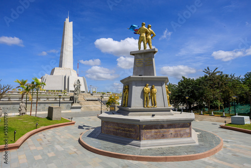 Win-Win Memorial Phnom Penh Cambodia photo