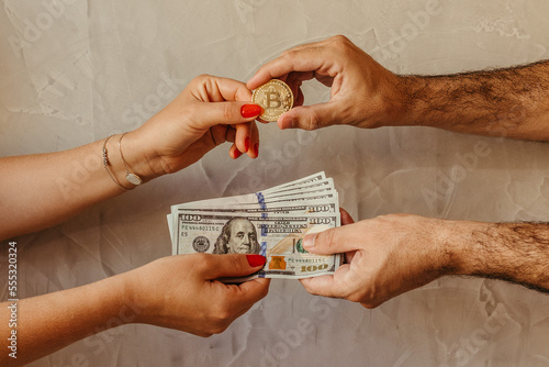 exchanging money for bitcoin photo