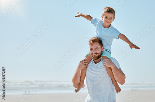 Bild auf Leinwand Father, kid and piggy back at beach on vacation, holiday or trip mock up