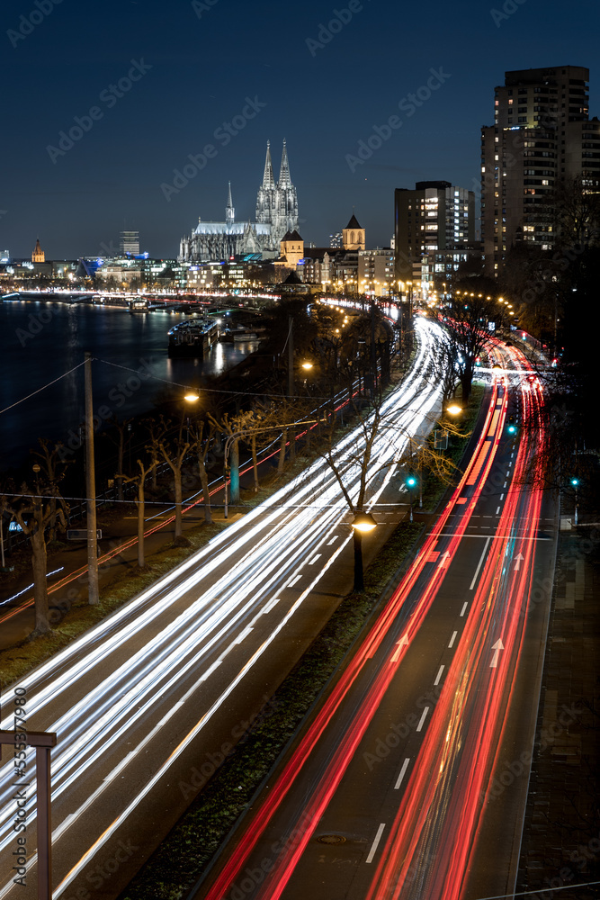 Fototapeta premium Cologne Traces of Light