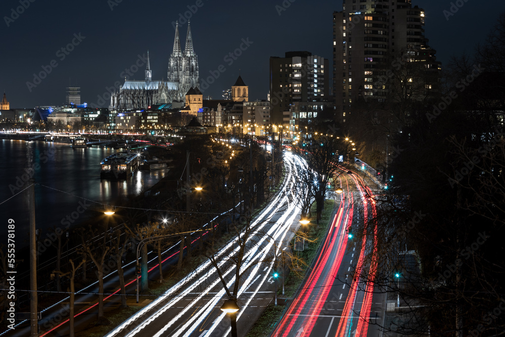 Obraz premium Cologne light trails