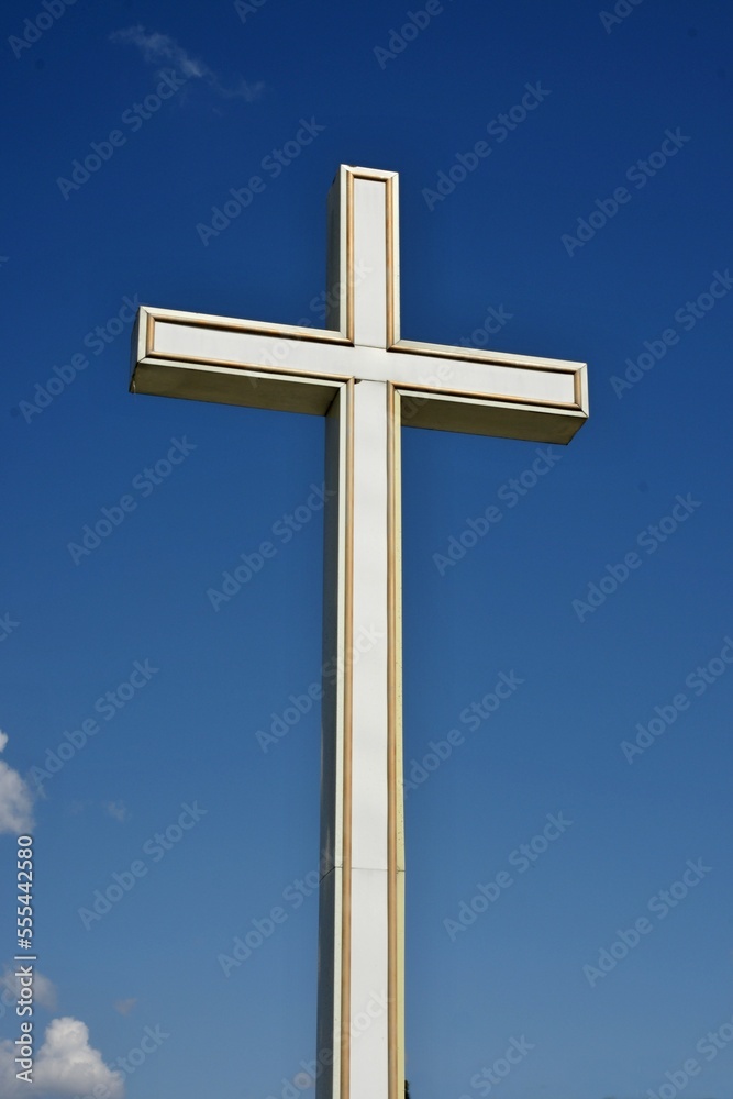 Modern religious cross in Irvio, Norte - Portugal 









