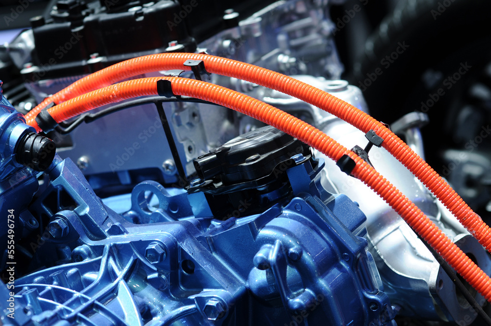 Electric car engine. Use electricity to drive. The piston cylinder